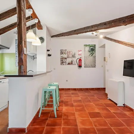 Apartamento En La Gran Via Alquiler Temporal-2